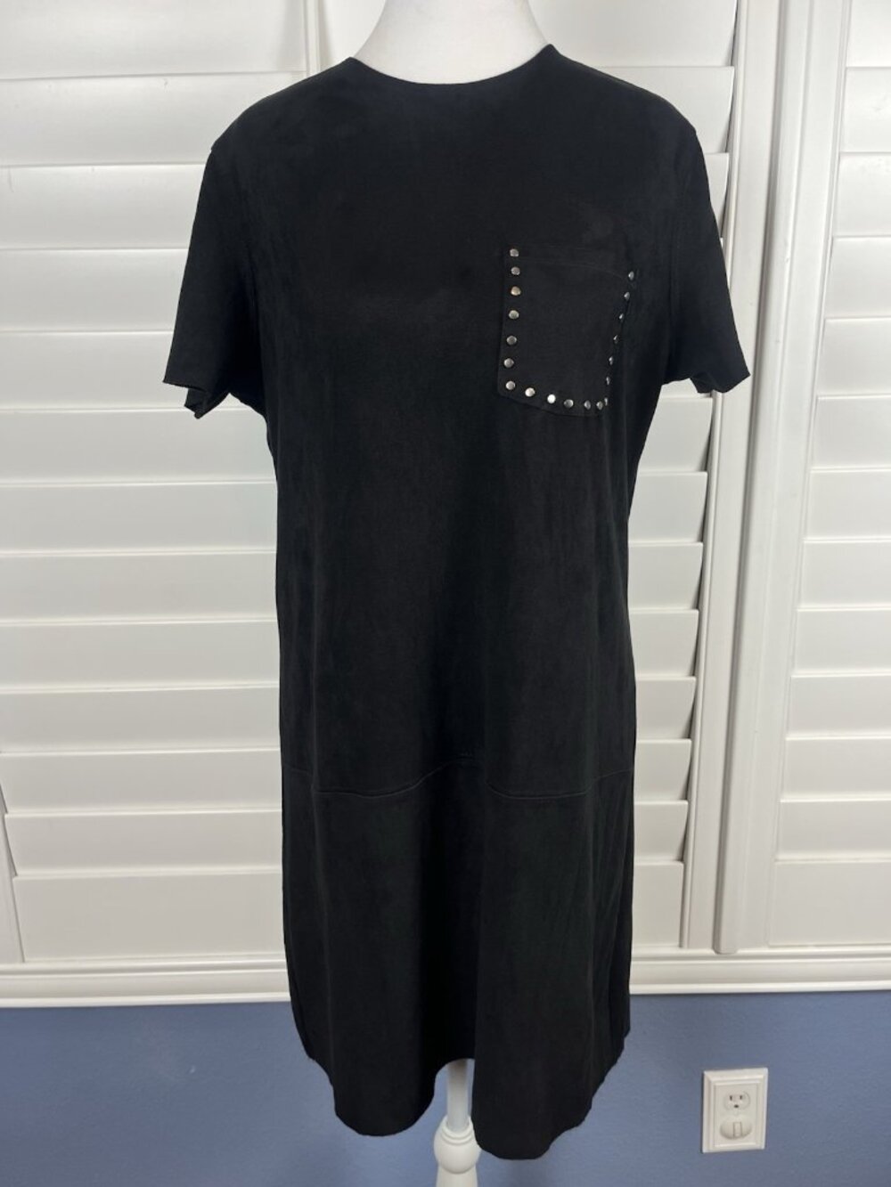 Olivaceous Black Faux Suede Shift Women’s Dress Studded Pocket Size M - Picture 4 of 7